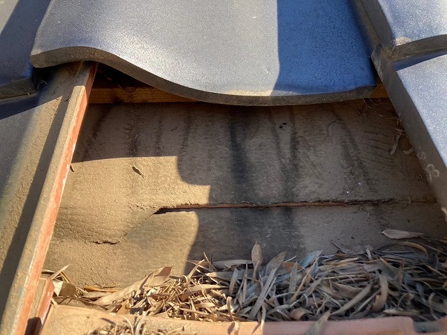 ルーフィングの破れ